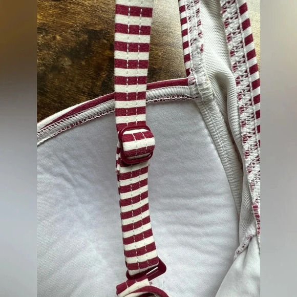 NIPTUCK SWIM | women’s one piece bathing suit. Size: 8. - Picture 13 of 13